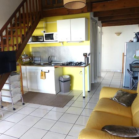 Le Clos De Val - Vue Mer La Possession Room photo