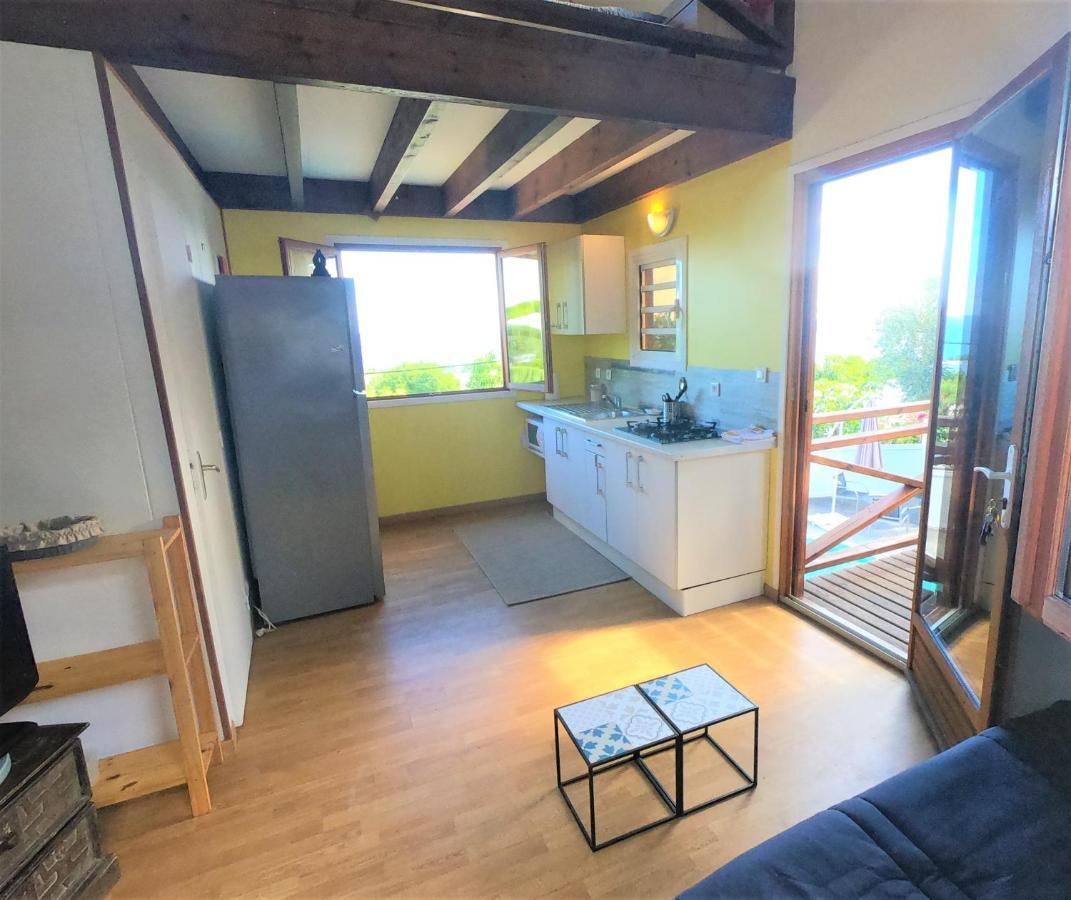Le Clos De Val - Vue Mer La Possession Room photo